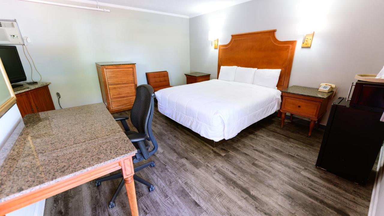 Oaks Motel Greensboro Nc Kültér fotó